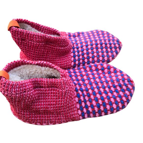 Bombas Medium The Gripper Slipper Lined Red Burgundy Purple - Picture 1 of 4